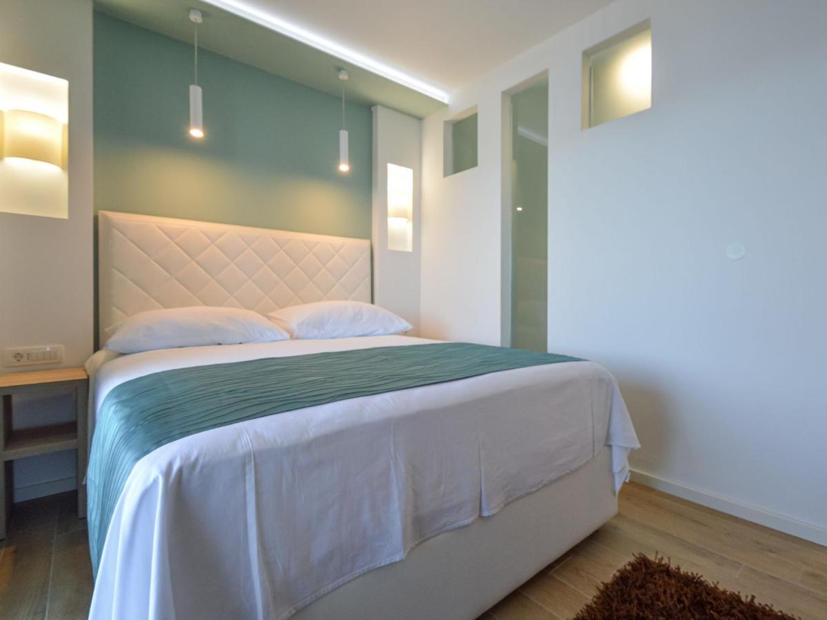 Apartment Mornar-5 By Interhome Trogir Dış mekan fotoğraf