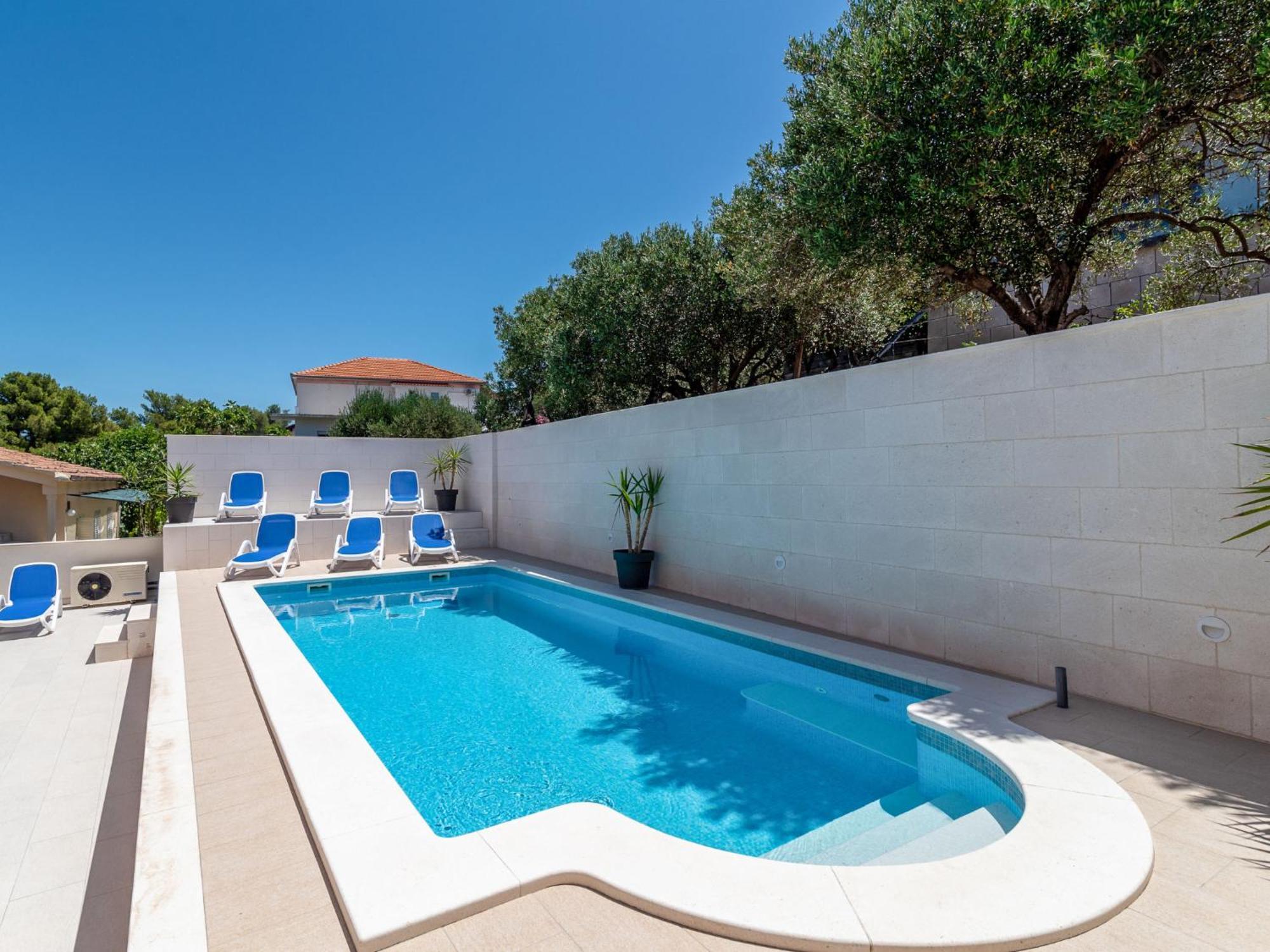 Apartment Mornar-5 By Interhome Trogir Dış mekan fotoğraf